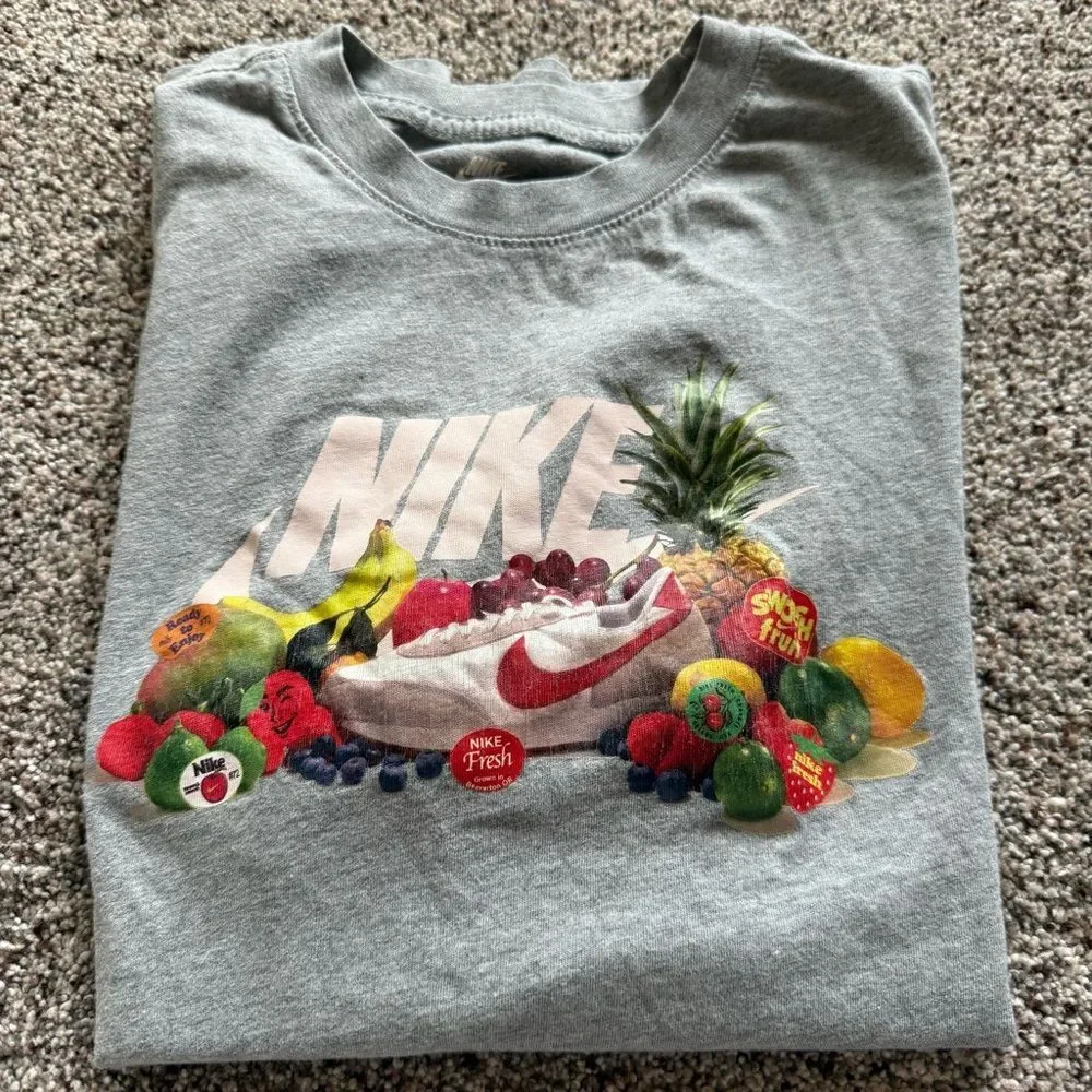 The Nike Tee with Fruit sneaker Tee Shirt size Medium - gray